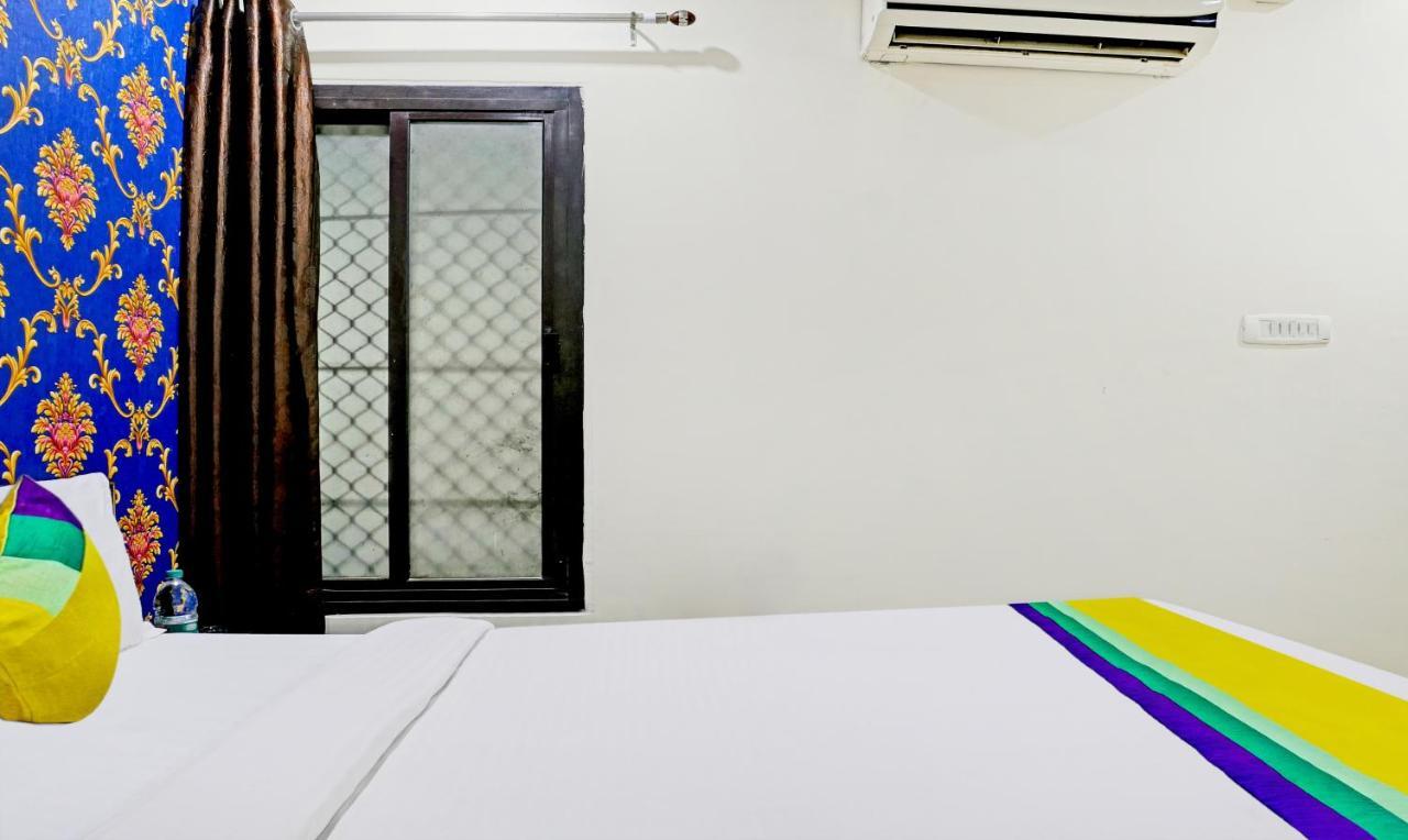 Itsy By Treebo - Ashoka Grand Hotel Varanasi Ngoại thất bức ảnh