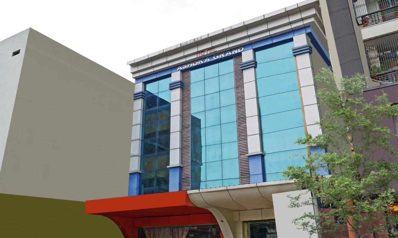 Itsy By Treebo - Ashoka Grand Hotel Varanasi Ngoại thất bức ảnh